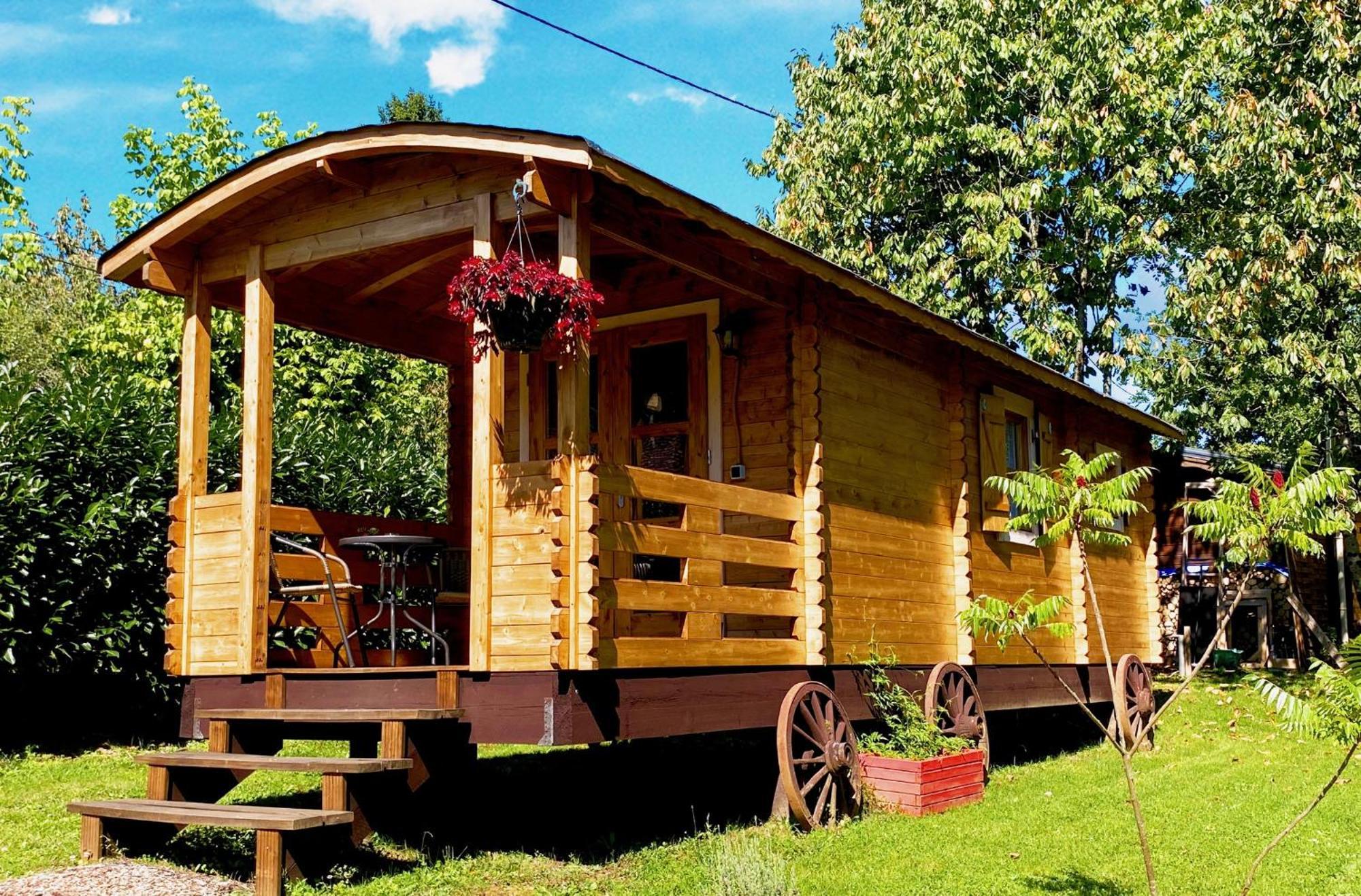 Little Wood Lodges Insolites Bailly-aux-Forges ภายนอก รูปภาพ